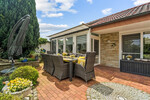 Stilvoller Bungalow mit Wintergarten & Kamin – Wohnen auf einer Ebene in idyllischer Lage - Einfamilienhaus Rheine / Elte Rheine | Angebot:26781763