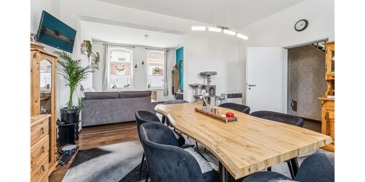 Wohnen/Essen EG